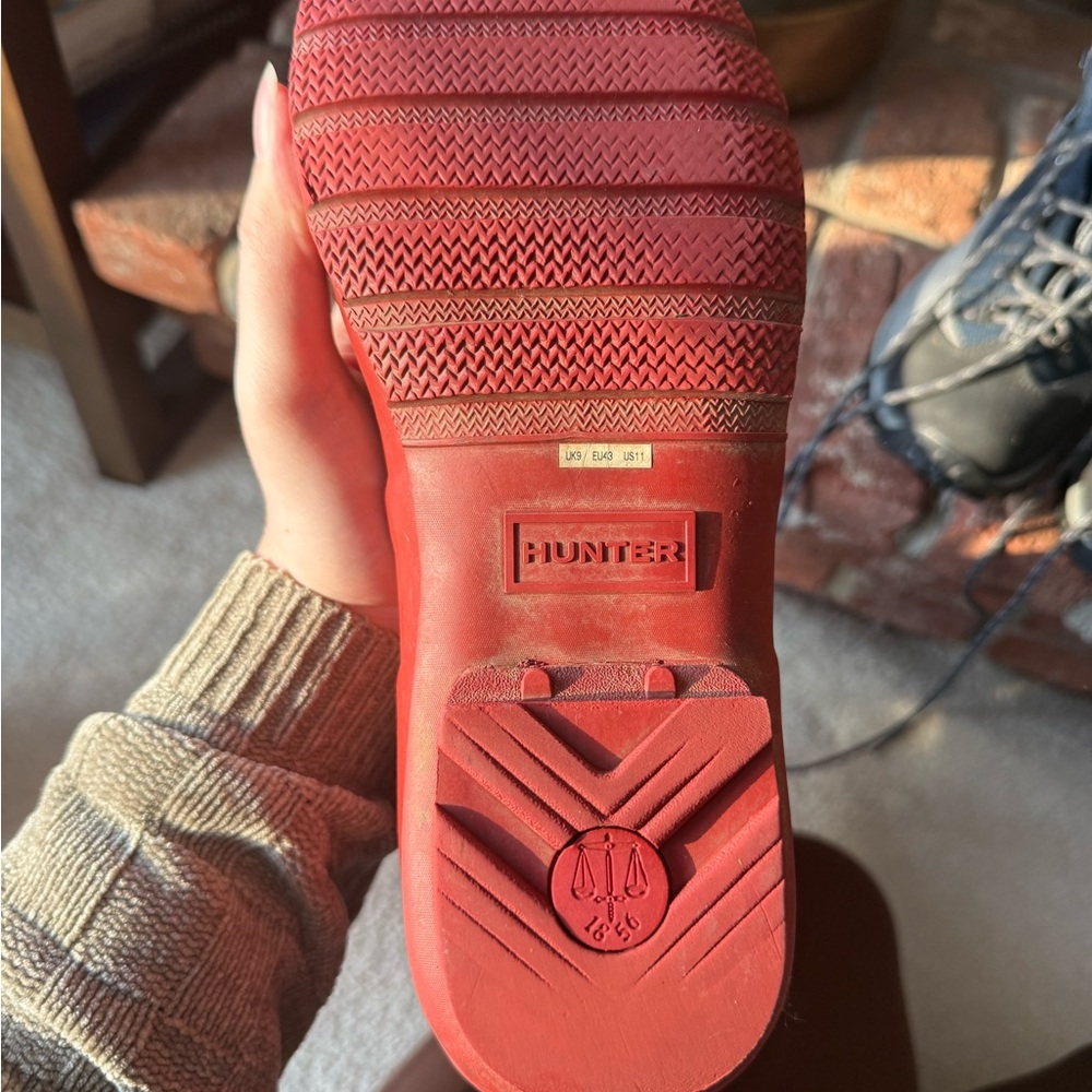 Hunter Women's Original Tall Red Boots - Picture 5 of 7